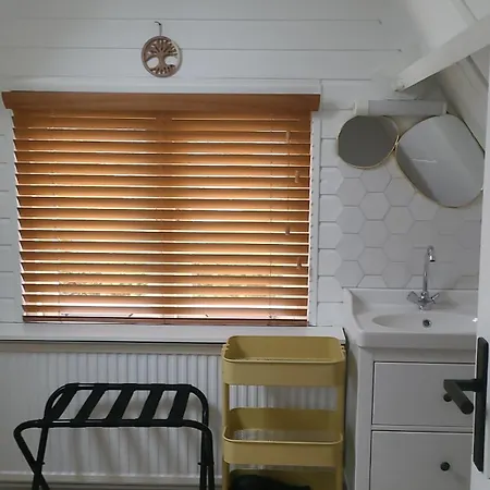 Ithaka House, Unieke Plek Met Vrij Parkeren! Nyaraló Noordwijk