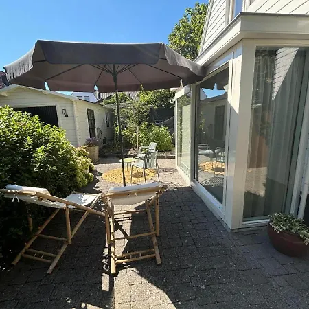 Holiday home Ithaka House, Unieke Plek Met Vrij Parkeren! *