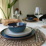 Hébergement de vacances Ithaka House, Unieke Plek Met Vrij Parkeren!