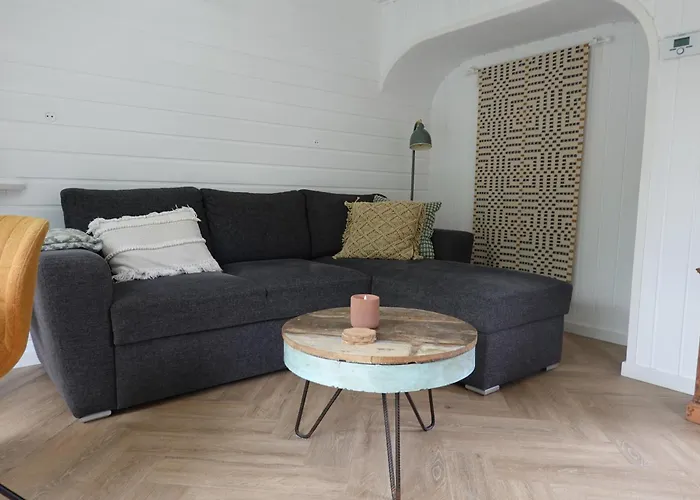 Ithaka House, Unieke Plek Met Vrij Parkeren! Сasa de vacaciones *