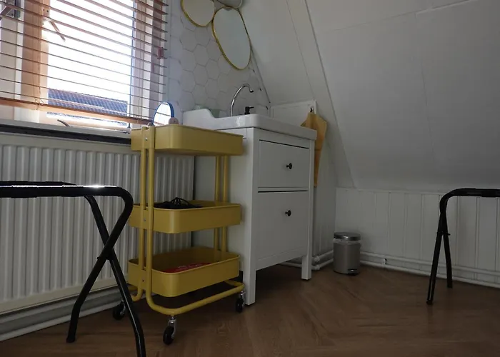 Ithaka House, Unieke Plek Met Vrij Parkeren! *